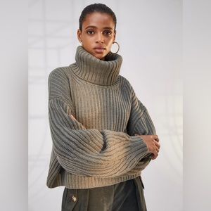 Aritzia 1-01 Babaton Guell Sweater - Size L NWT